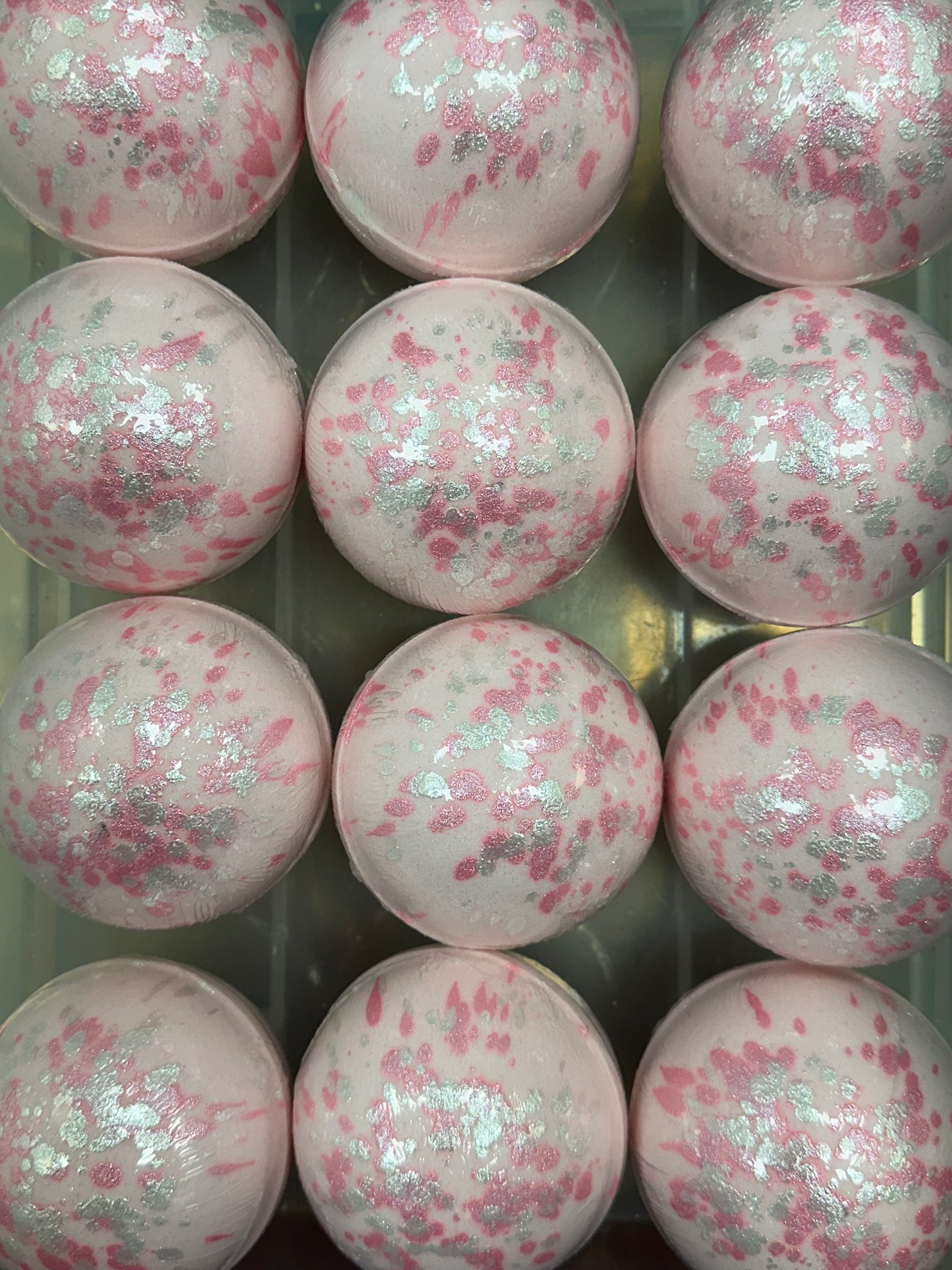 Raspberry Lemonade Bath Bomb